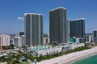 Beach Club Three Apt #3908