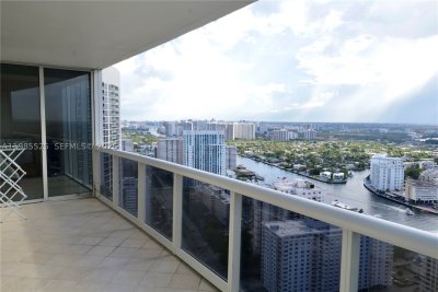Comprar apartamento en Beach Club Three 3908