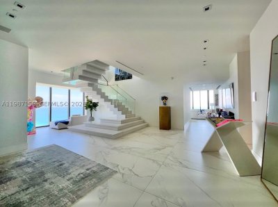 Comprar apartamento en Muse Sunny Isles Beach 4501/4601