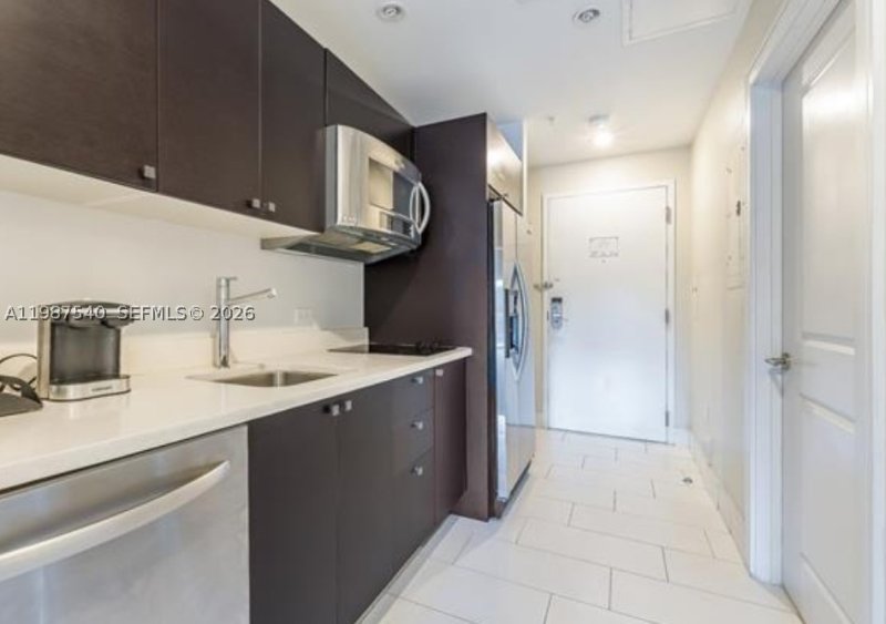 Condo for sale at The Blue Doral 406