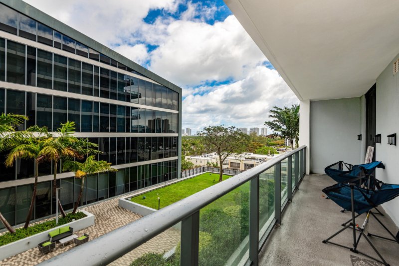 Comprar apartamento en ParkSquare Aventura 708