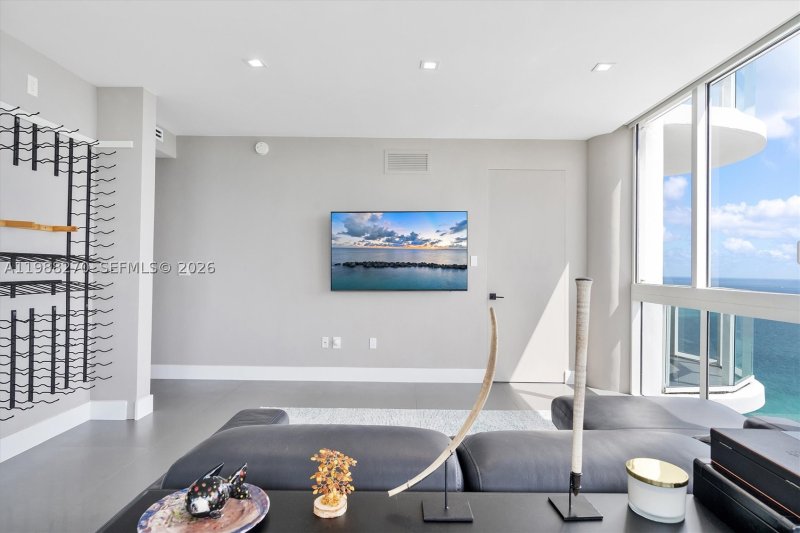 Comprar apartamento en Akoya 4307