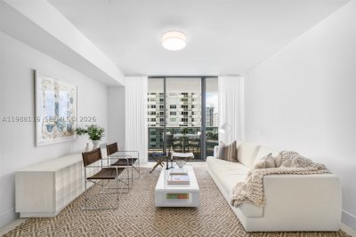Comprar apartamento no Mei Miami Beach Condo 906