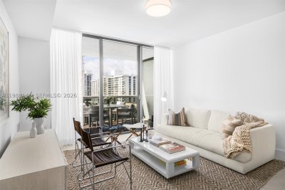Comprar apartamento no Mei Miami Beach Condo 906