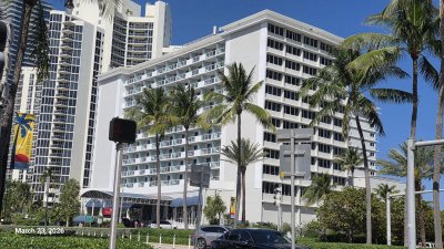 Comprar apartamento no Aventura Beach Club 105