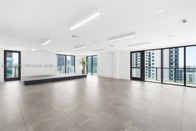 Comprar apartamento no Smart Brickell Residences 2401