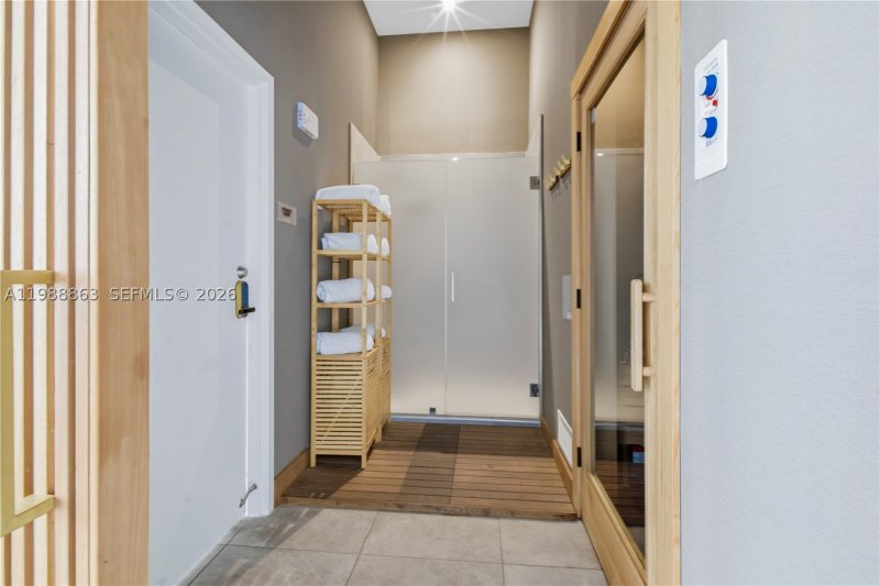 Comprar apartamento no Smart Brickell Residences 802