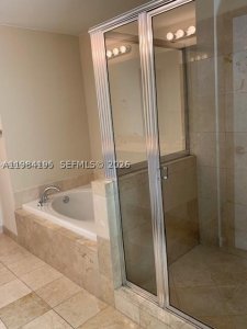 Alquiler de apartamento en Aventura Marina II 1018