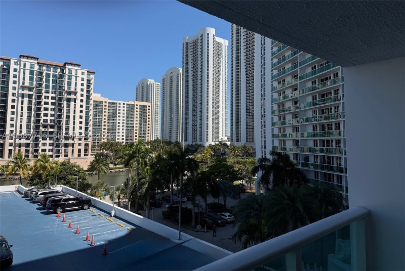 Alquiler de apartamento en Arlen House 528