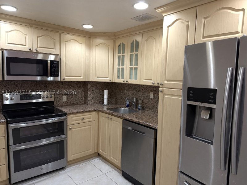 Alquiler de apartamento en Arlen House 528