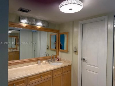 Aluguel de apartamento no Arlen House 528