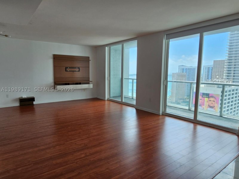 Apartment for rent at Vizcayne Everglades On The Bay 3707