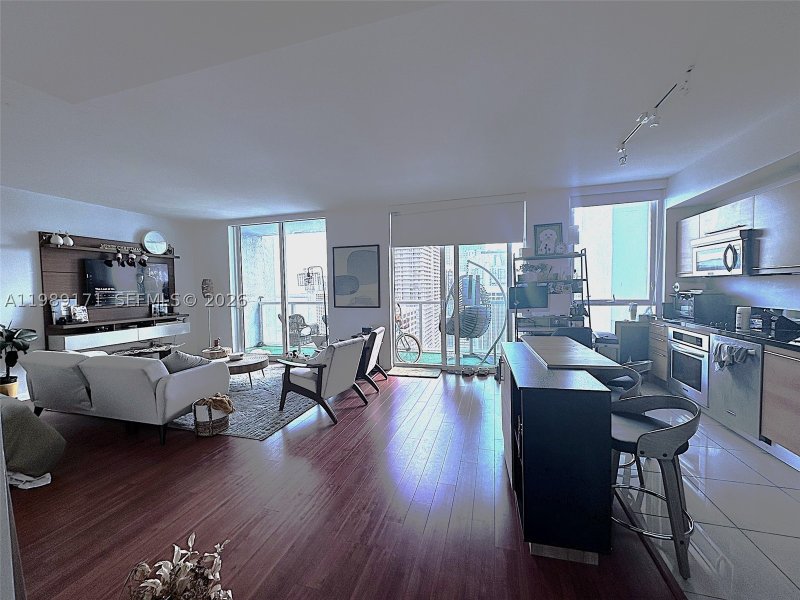 Apartment for rent at Vizcayne Everglades On The Bay 3707