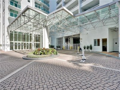 Brickell on the River North Apt #1110