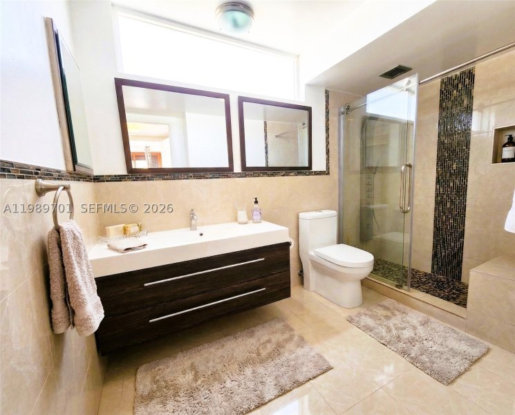 Alquiler de apartamento en Admirals Port Condos 905E