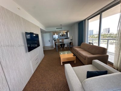 Comprar apartamento en M Resort Residences 802