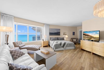 Royal Ambassador Apt #702