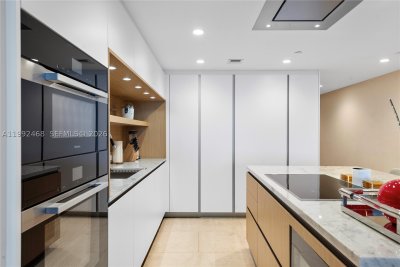 Comprar apartamento en Onda Bay Harbor Islands 303