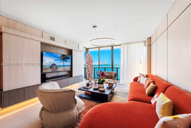 Comprar apartamento en Onda Bay Harbor Islands 303