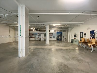 Comprar apartamento en 1215 on West CU-1