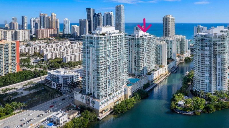 Condo for sale at Arlen House 4-903