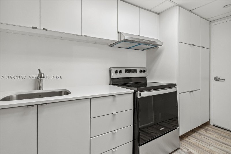 Comprar apartamento en Mirador North Tower PH-01