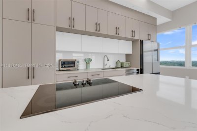 Comprar apartamento en Del Prado South Tower PH04