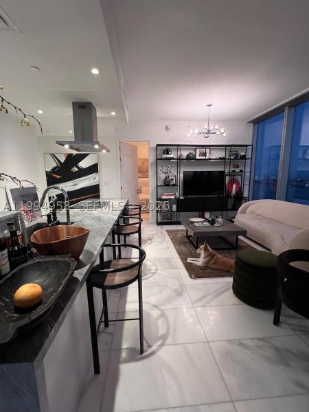 Comprar apartamento no Missoni Baia 2805