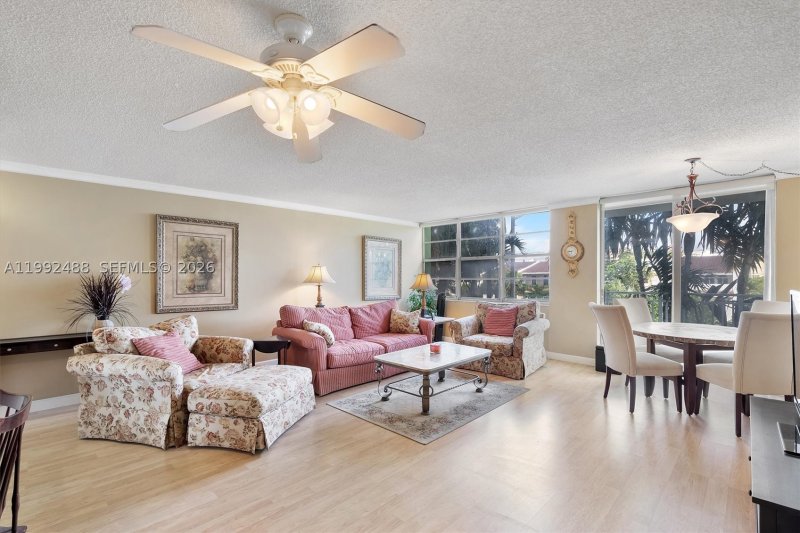 Condo for sale at Bayview Towers B111