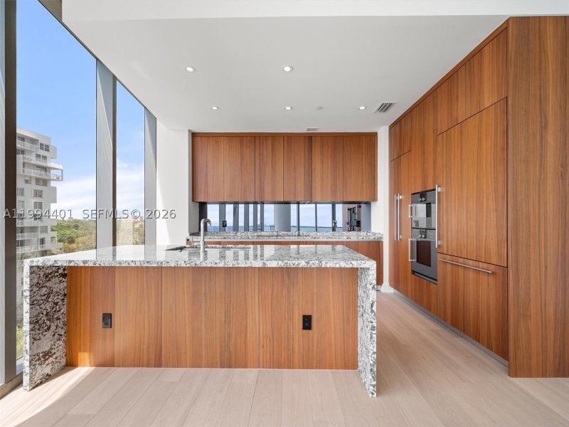 Alquiler de apartamento en Una Residences at Brickell 502