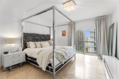 Comprar apartamento no Avenue on Brickell 1060 Tower 2117