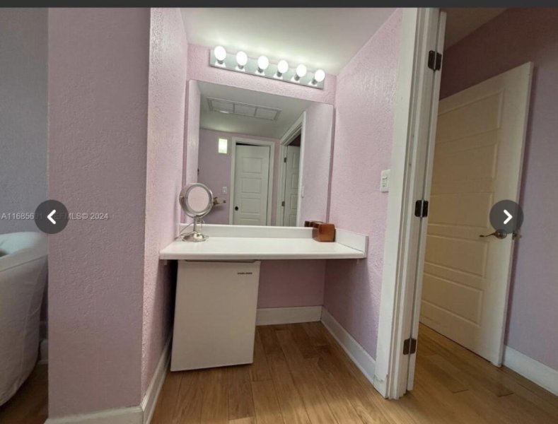 Condo for sale at Ocean View 701