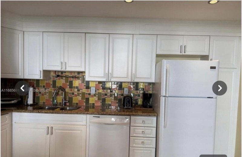 Condo for sale at Ocean View 701