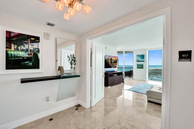 Aluguel de apartamento no Las Olas Beach Club 1107