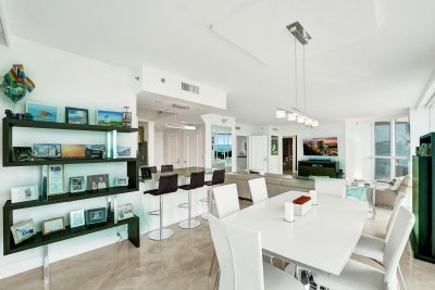 Aluguel de apartamento no Las Olas Beach Club 1107