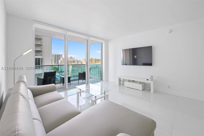 Condo for sale at Sian Ocean Residences 15B