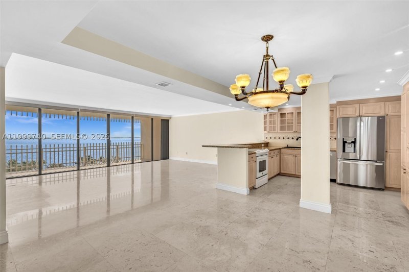 Condo for sale at Grove Isles Tower II B805