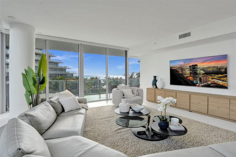 Property photo # 6