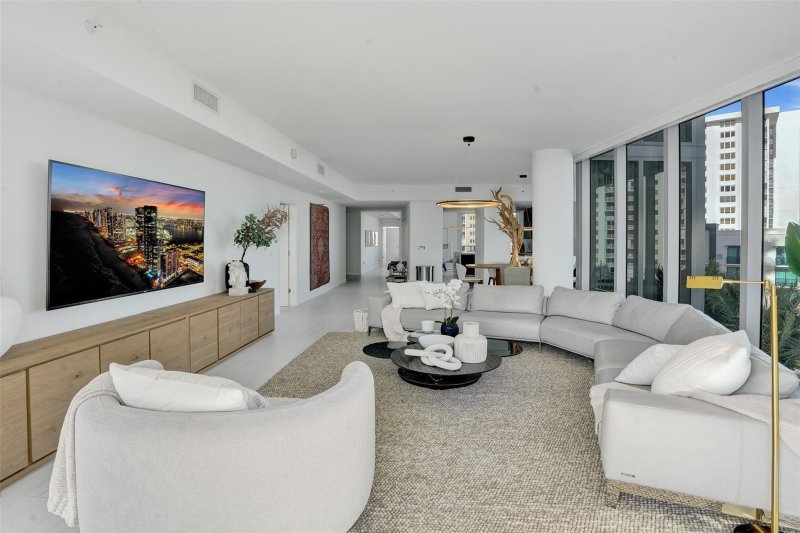 Property photo # 7