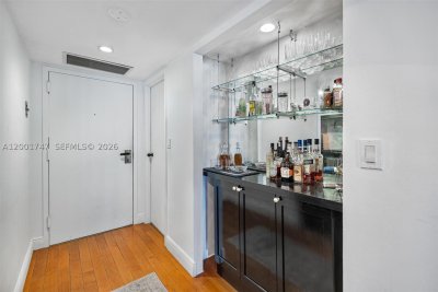 Comprar apartamento en The Venetia 26F