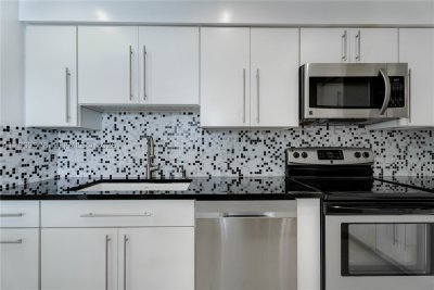 Comprar apartamento no 1000 Venetian Way 408
