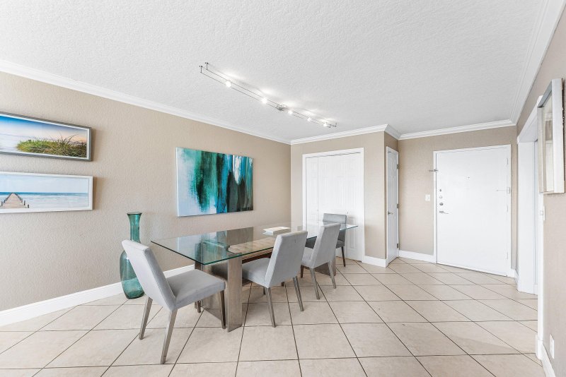 Apartment for rent at Allington Towers 7h
