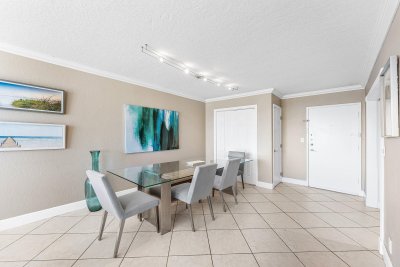 Aluguel de apartamento no Allington Towers 7h