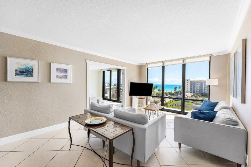 Apartment for rent at Allington Towers 7h