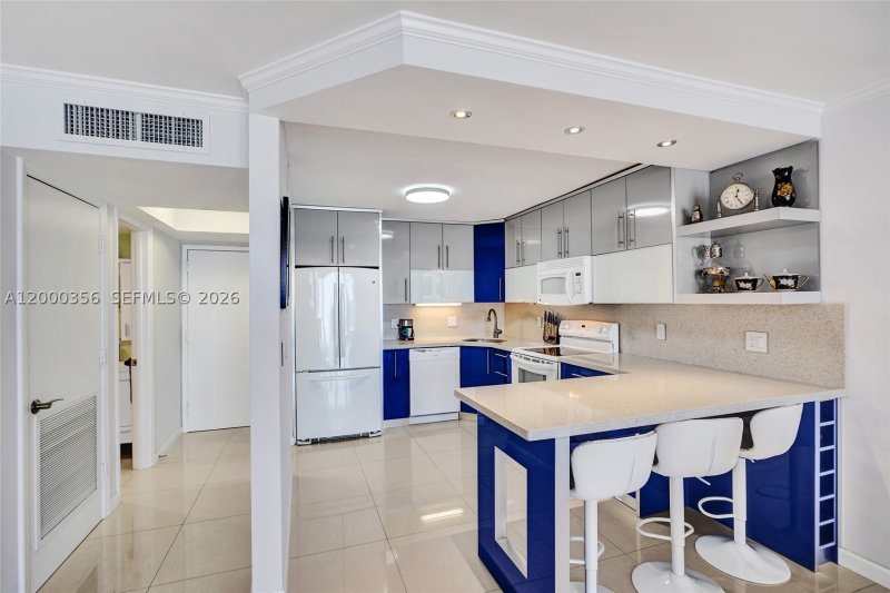 Apartment for rent at Britannia at Quadomain 802 (Availab