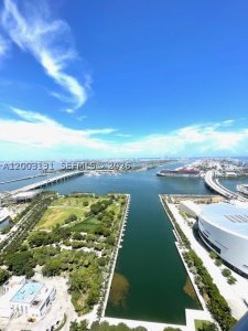 Aluguel de apartamento no Marina Blue 4310