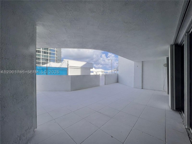 Alquiler de apartamento en Sands Pointe 602
