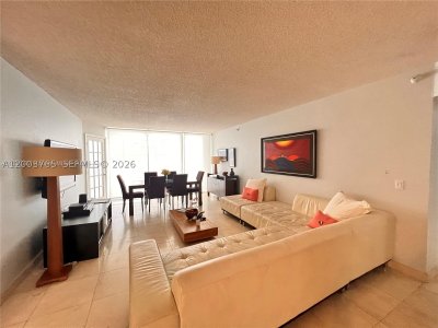 Aluguel de apartamento no Sands Pointe 602