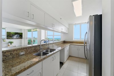 Comprar apartamento en Floridian 2612