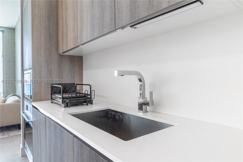 Condo for sale at Aurora 1202